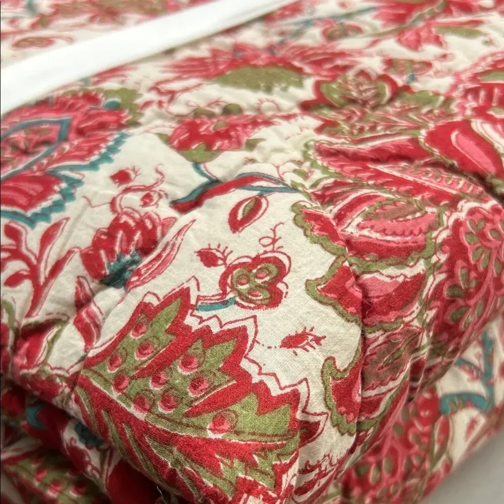 Pottery Barn Jane Floral Handcrafted Reversible Quilt Full Queen Bedding NWT - Picture 8 of 9